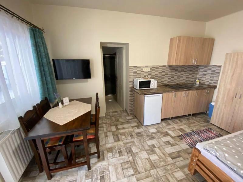 Levendula Vendeghaz Appartement Hajduboszormeny Buitenkant foto