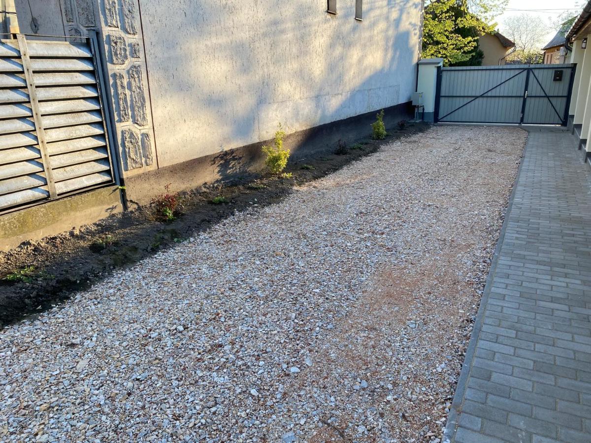 Levendula Vendeghaz Appartement Hajduboszormeny Buitenkant foto
