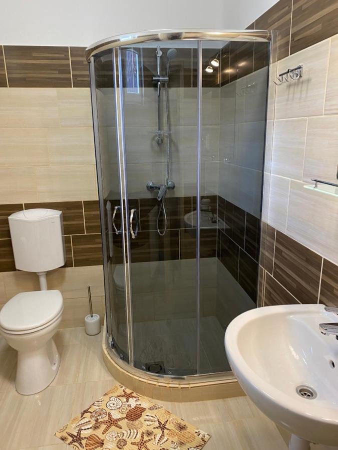 Levendula Vendeghaz Appartement Hajduboszormeny Buitenkant foto