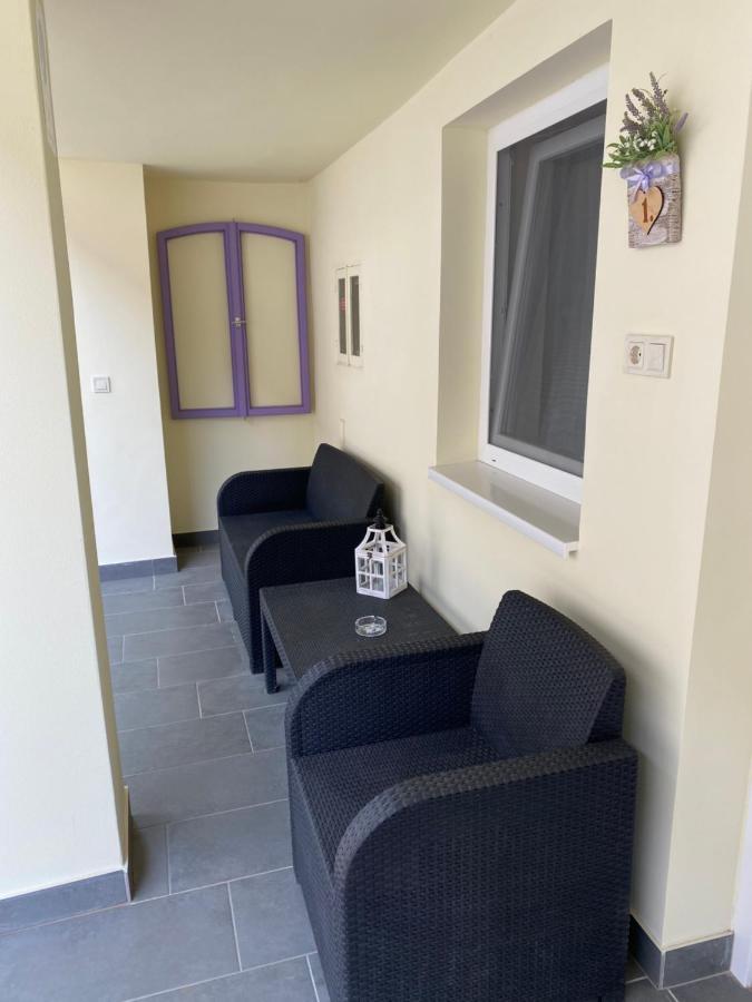 Levendula Vendeghaz Appartement Hajduboszormeny Buitenkant foto