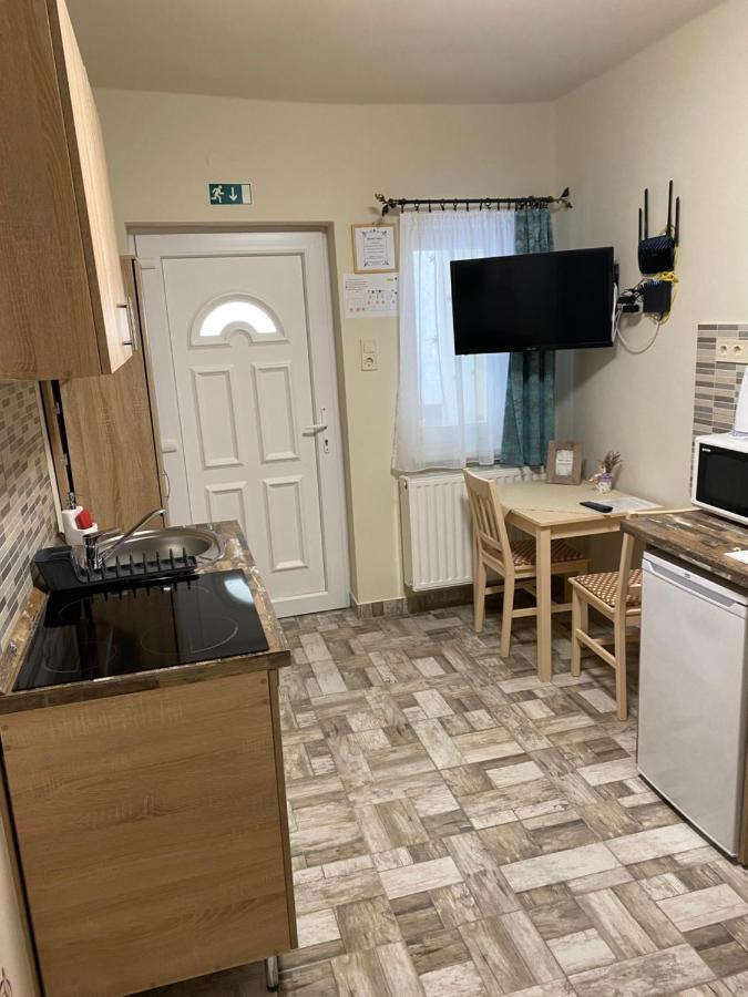 Levendula Vendeghaz Appartement Hajduboszormeny Buitenkant foto