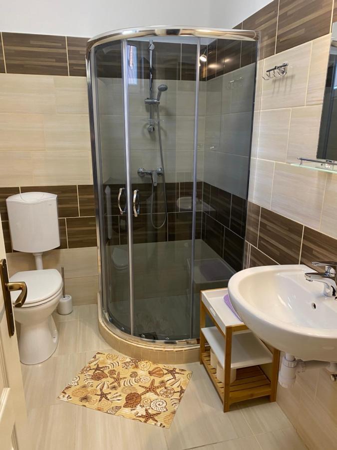 Levendula Vendeghaz Appartement Hajduboszormeny Buitenkant foto